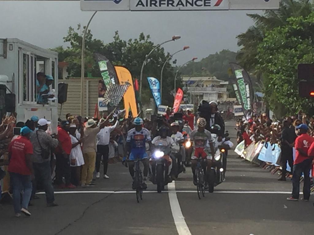     Thierry Ragot et Eddy Michel Cadet Marthe s'imposent ensemble au Lamentin, Eduin Becerra Becerra remporte le tour 2019

