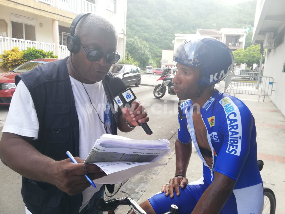 Tour cycliste 2019 : le maillot jaune Eduin Becerra Becerra remporte le contre-la-montre à Rivière-Pilote