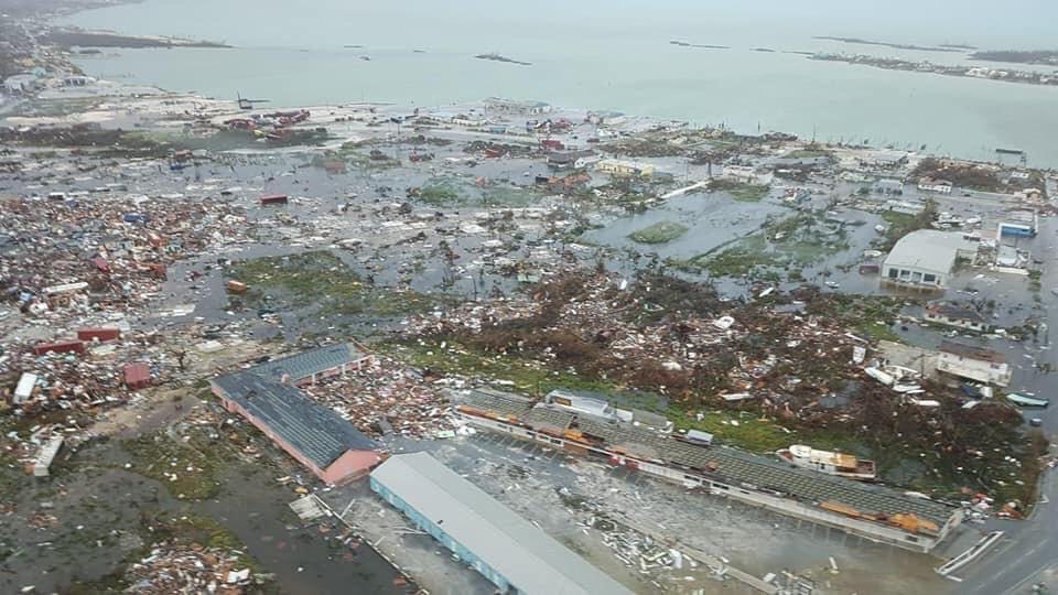     Ouragan Dorian : les premières images aériennes des Bahamas dévastées


