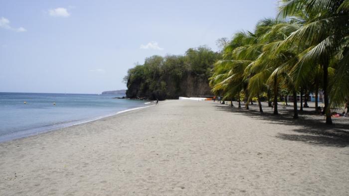     Le littoral de la Martinique à la mine triste

