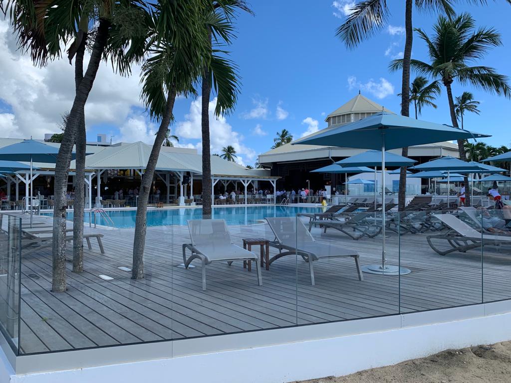     Les hôteliers des Antilles demandent des "mesures fortes"

