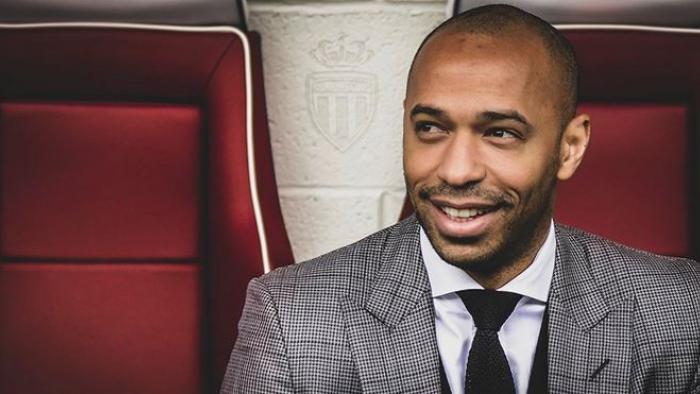     Thierry Henry signe à Montréal


