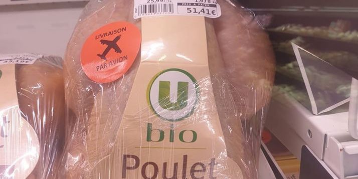     Vie chère : un poulet bio à 51 euros provoque l’indignation

