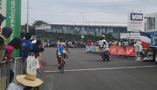     Cyclisme : Michaël Stanislas (JC 231) remporte le grand prix d'ouverture en Guadeloupe

