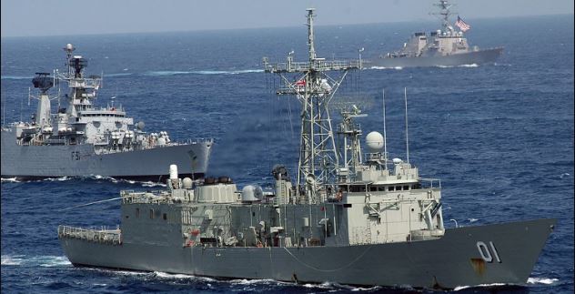     Les Etats-Unis déploient des navires de guerre en direction de l'Amérique du Sud

