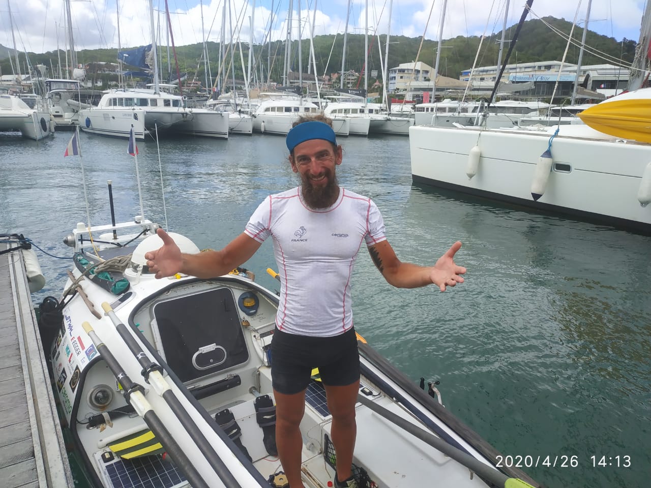     Stéphane Brogniart est arrivé au Marin après 72 jours en mer

