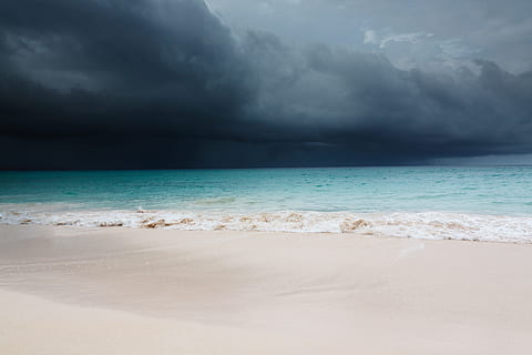     Une seconde tempête hors saison évolue au nord de la Caraïbe 

