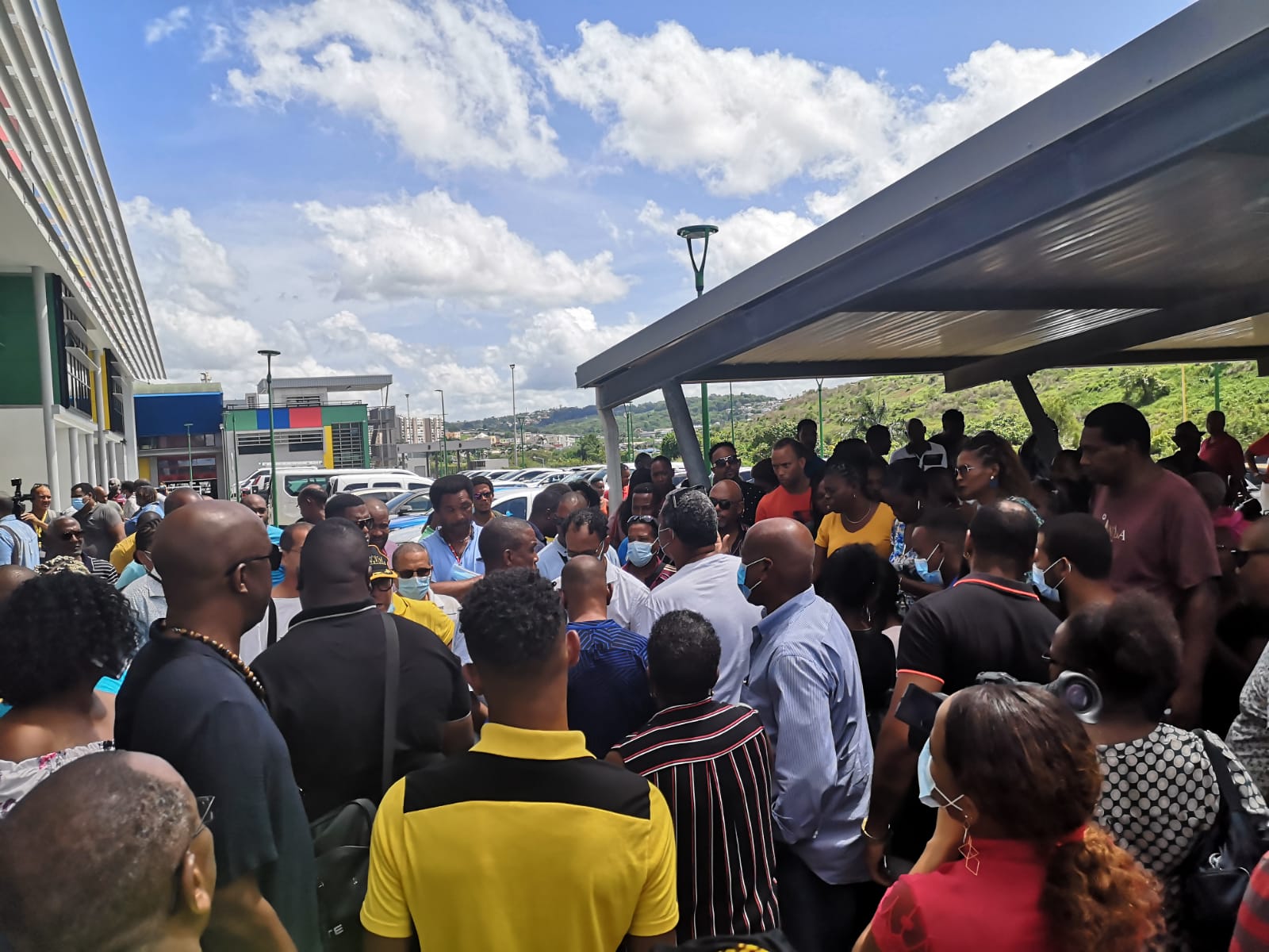     Dialogue difficile entre Martinique Transport et le GME

