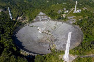     Porto Rico : le radiotélescope d'Arecibo s'est effondré 

