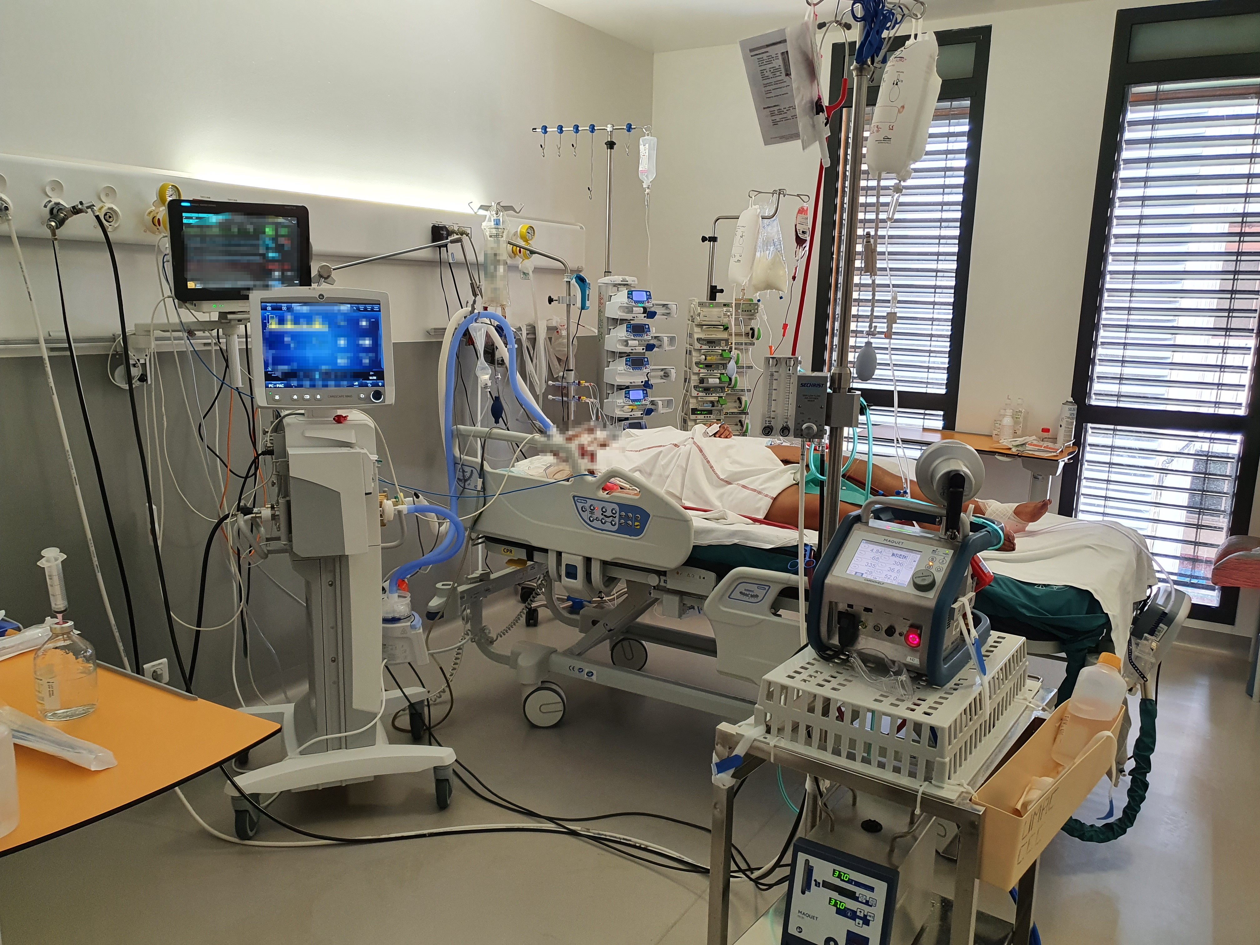     Covid-19 : 13 nouveaux décès en 2 jours en Martinique, l'hôpital est saturé

