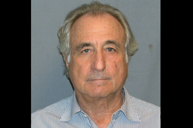     Décès de Bernard Madoff, auteur de la plus grande escroquerie financière de l'histoire

