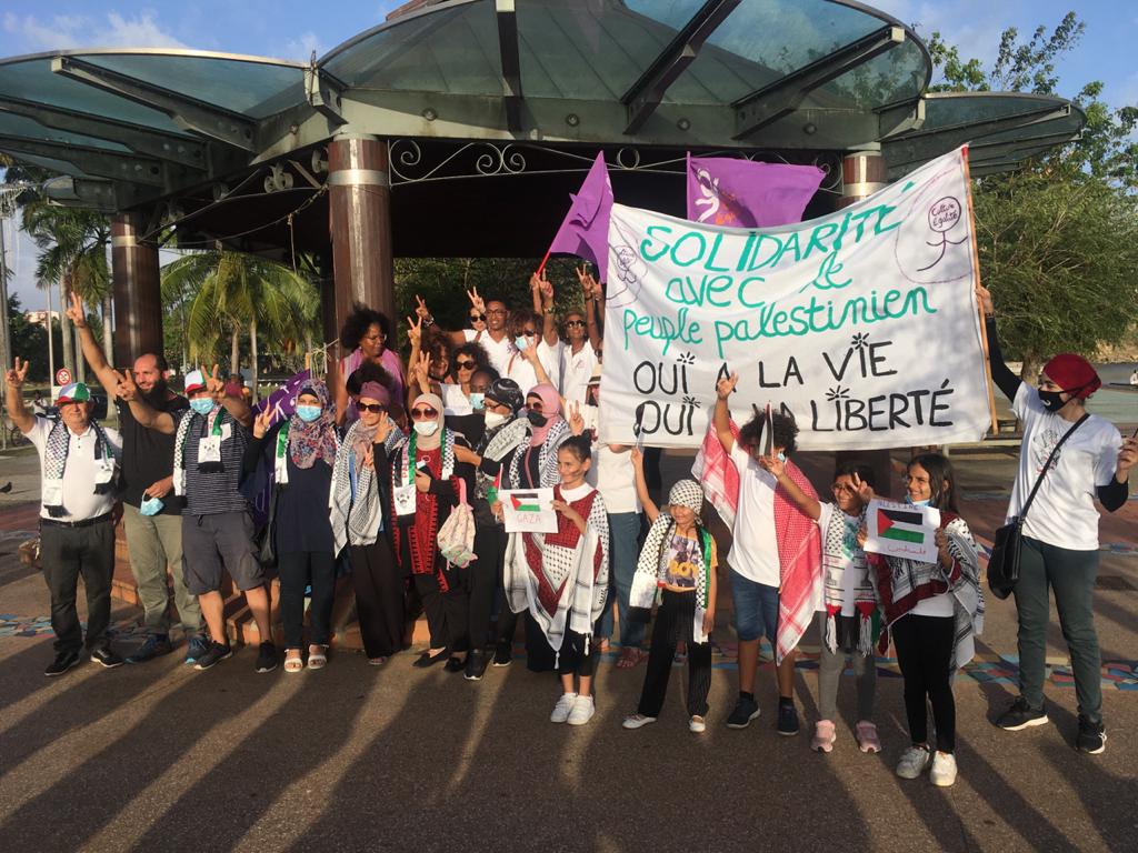     Une manifestation en soutien à la Palestine sur le front de mer de Fort-de-France

