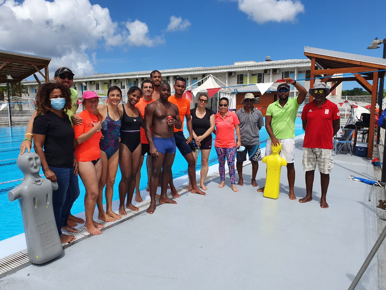     18 nouveaux surveillants de baignade et sauveteurs aquatiques en Guadeloupe

