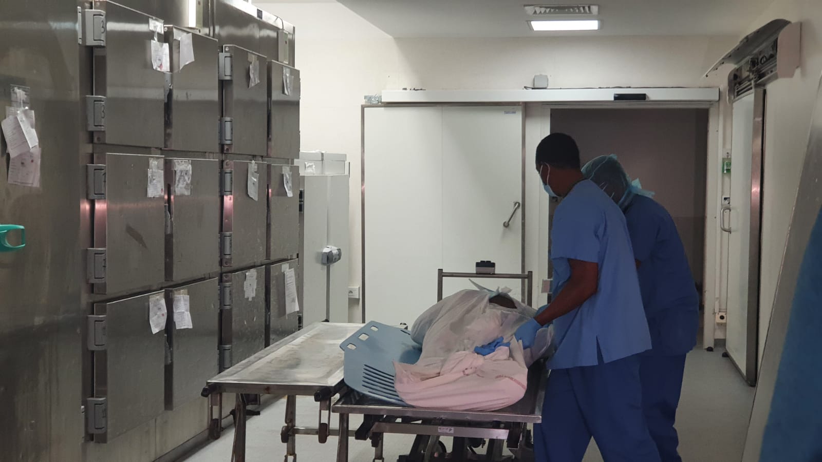     Saturation de la morgue : les pompes funèbres en renfort

