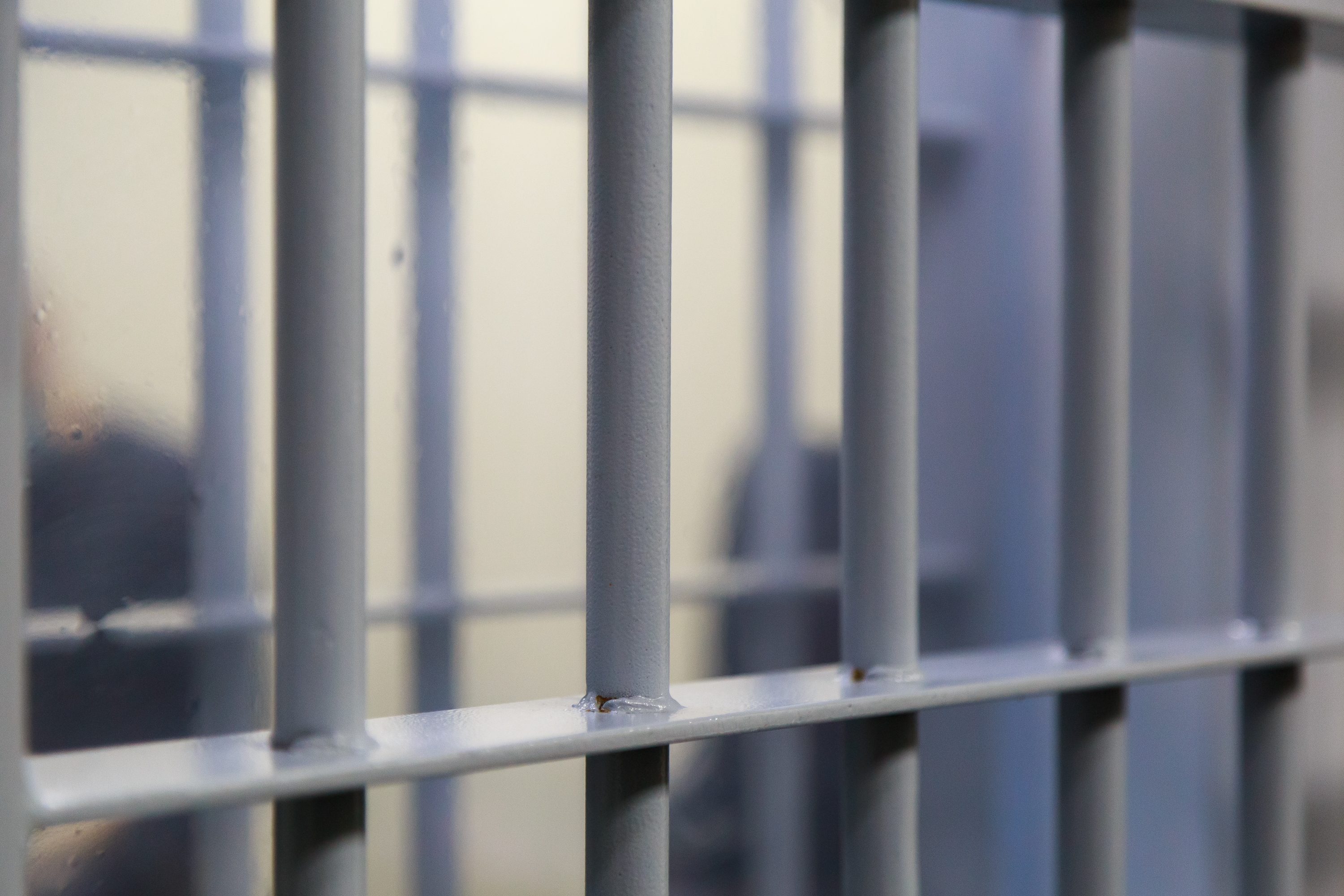     Un gardien de prison condamné à 10 mois de prison ferme 

