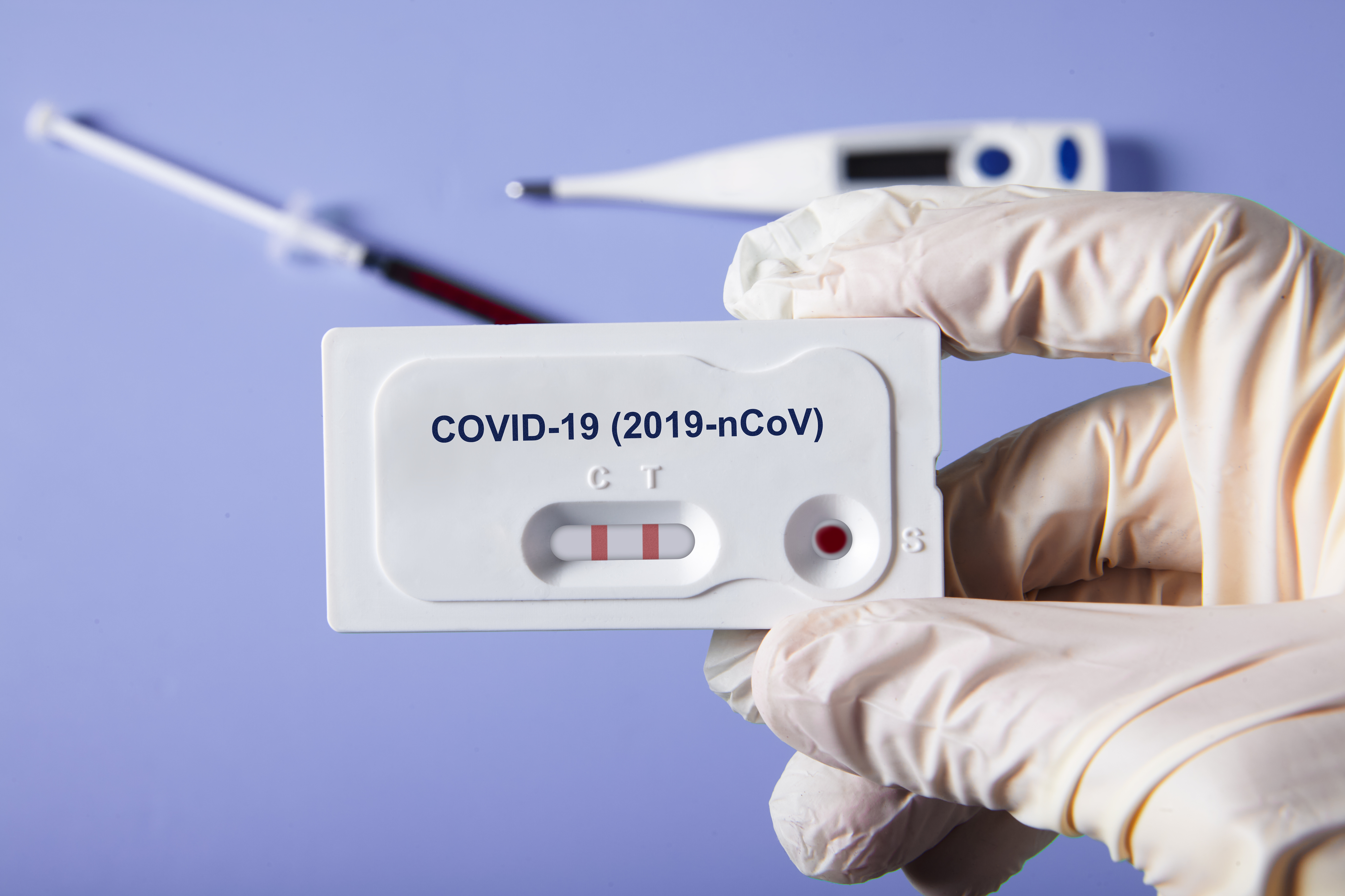     6e semaine consécutive de recul de la pandémie de Covid-19

