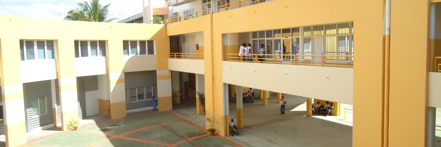     Lycée Acajou 2 : des parents d'élèves appellent à réagir face à l'insécurité

