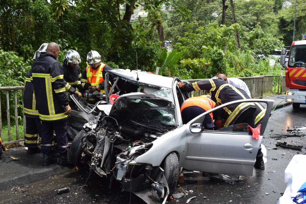     Accident mortel à Gourbeyre en 2020 : l'automobiliste condamné

