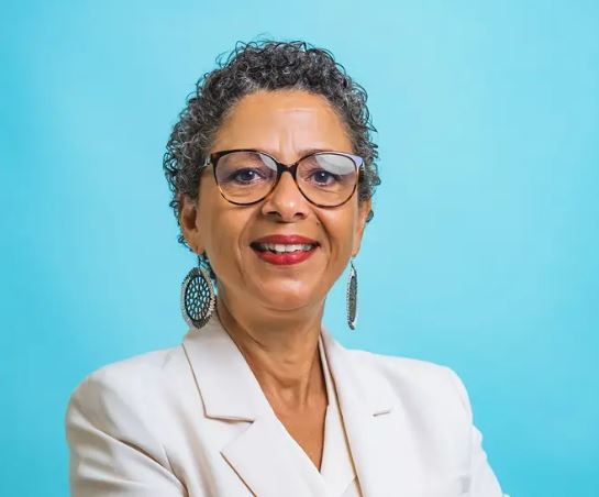     Barbara Jean-Elie est candidate aux élections législatives


