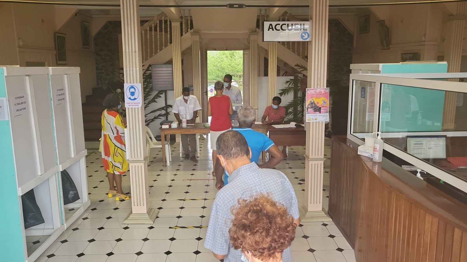     Législatives 2022 : 304 536 électeurs appelés aux urnes pour le 1er tour ce samedi en Martinique 

