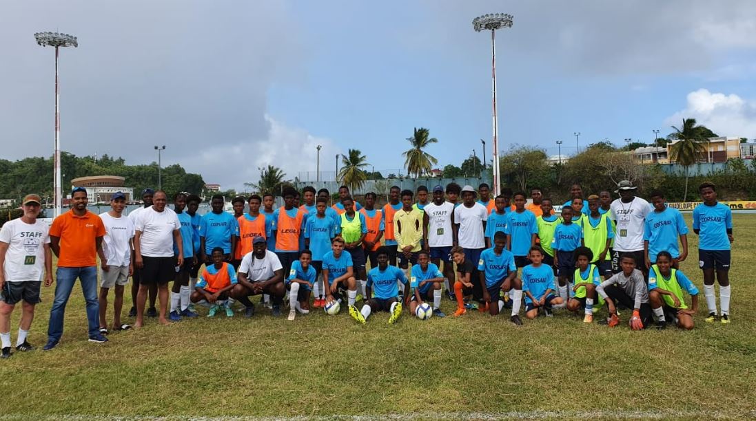     Football : la Corsair Foot Academy pose ses valises en Martinique pendant quatre jours

