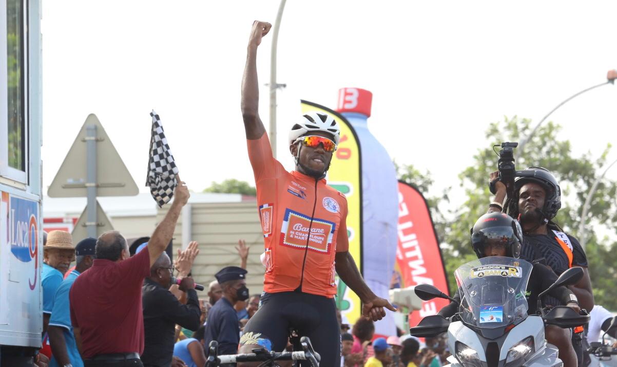     Loïc Laviolette remporte la dernière étape du Tour cycliste de Martinique

