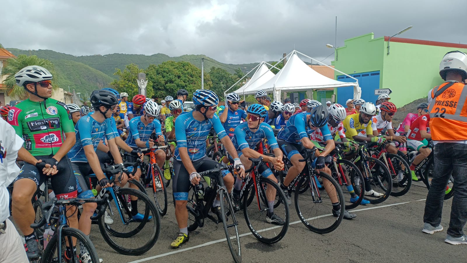     [⭕️Direct?‍♂️] Suivez la troisième étape du tour cycliste de Martinique 2022


