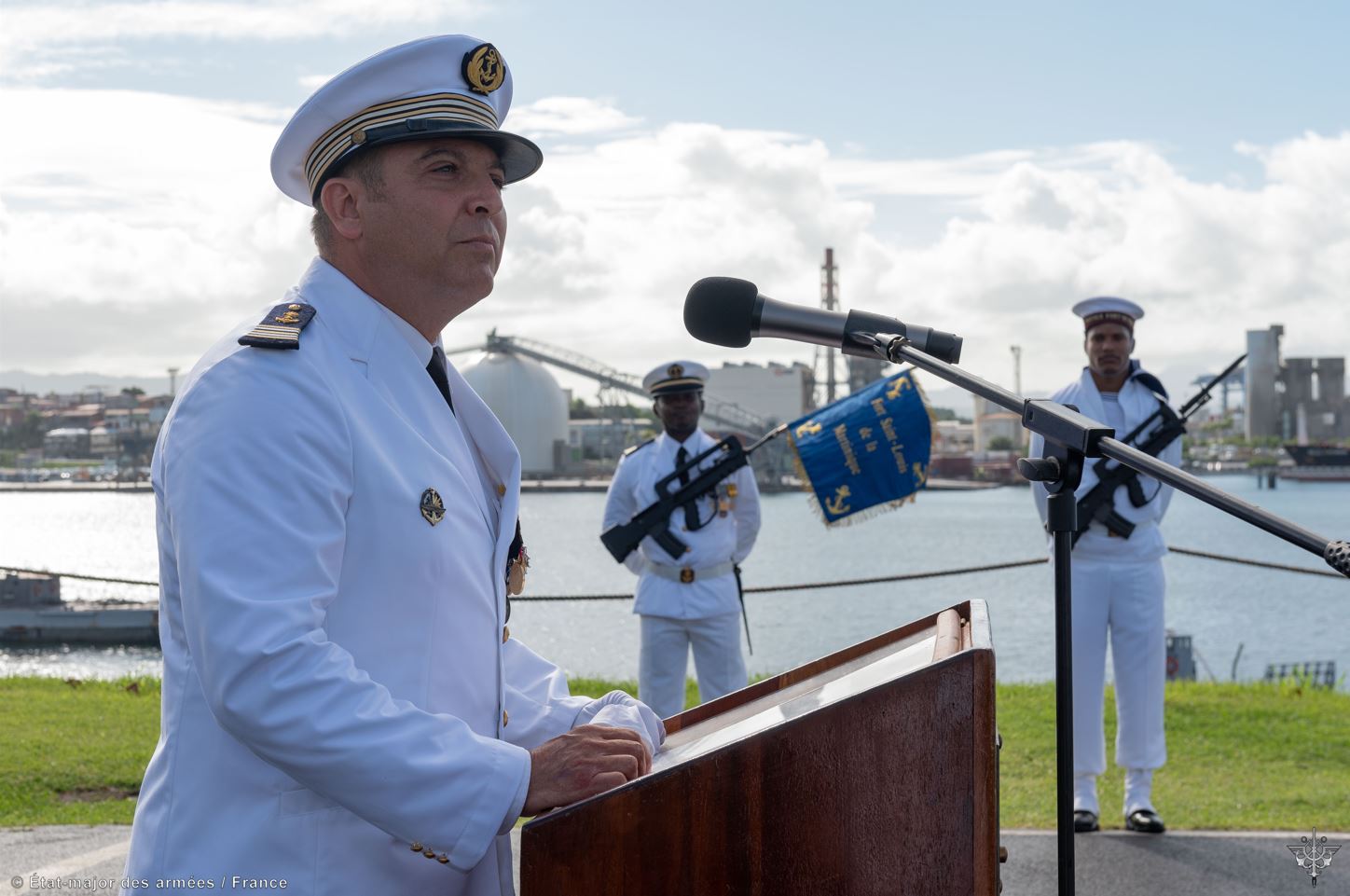     La base navale de Fort-de-France a un nouveau commandant

