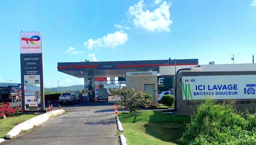     Total n'appliquera pas sa remise de 20 centimes en Martinique et en Guadeloupe

