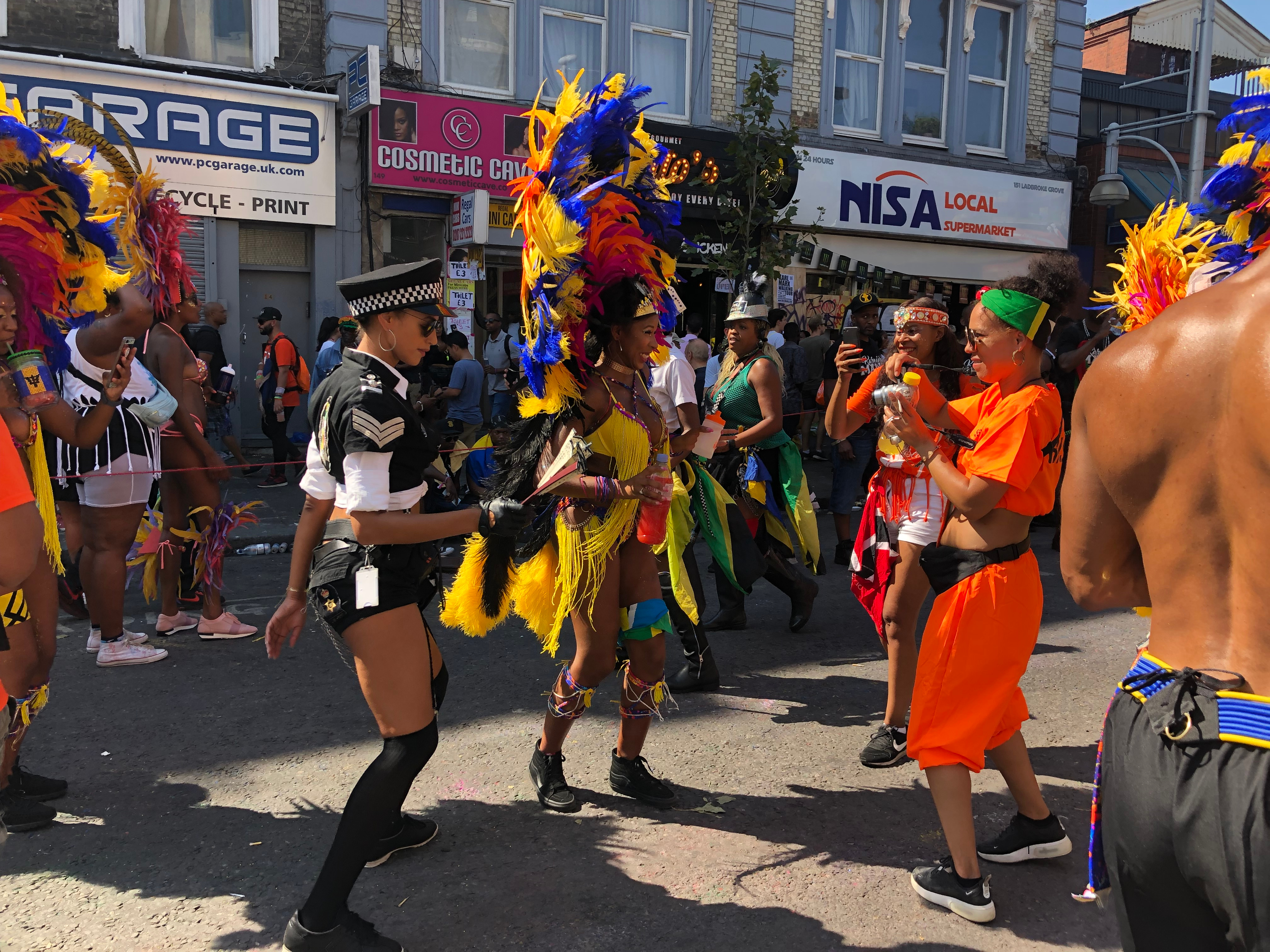     Les Antilles-Guyane au plus prestigieux carnaval caribéen d'Europe


