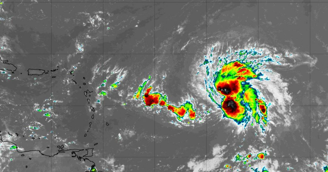     L'onde tropicale n°34 a de fortes chances de devenir une dépression tropicale

