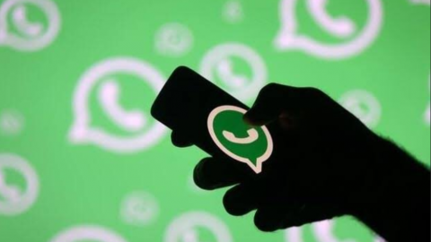    WhatsApp victime d'une gigantesque panne internationale

