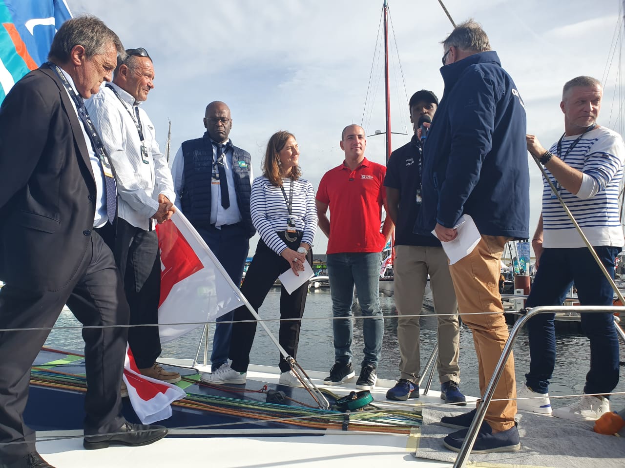     Route du Rhum : le bateau de Kenny Piperol baptisé à Saint-Malo


