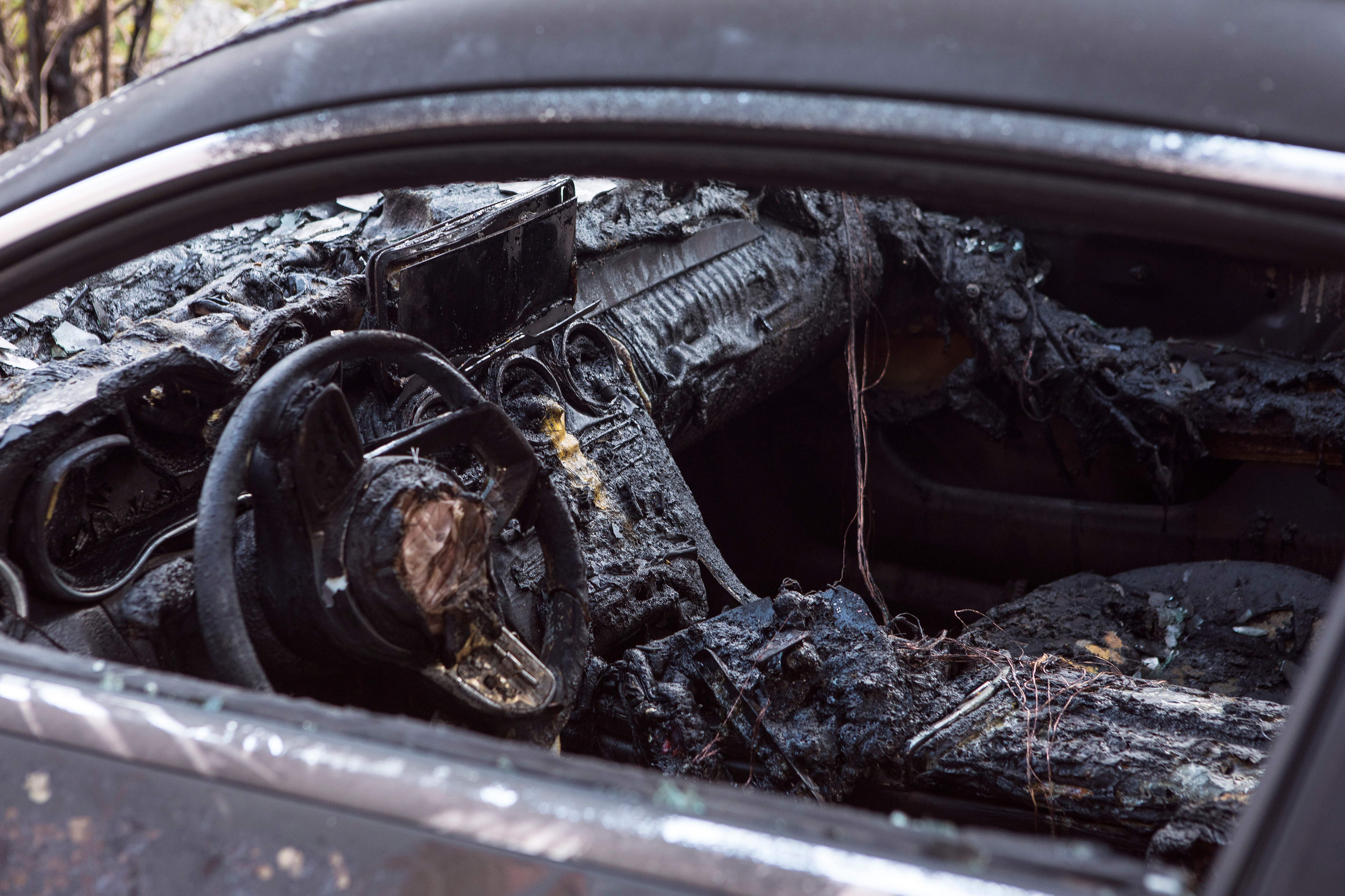     Le corps d’une femme retrouvé dans un véhicule incendié

