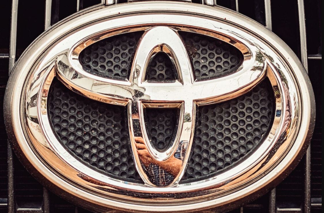     Le groupe Toyota rappelle des véhicules pour un problème d'airbag

