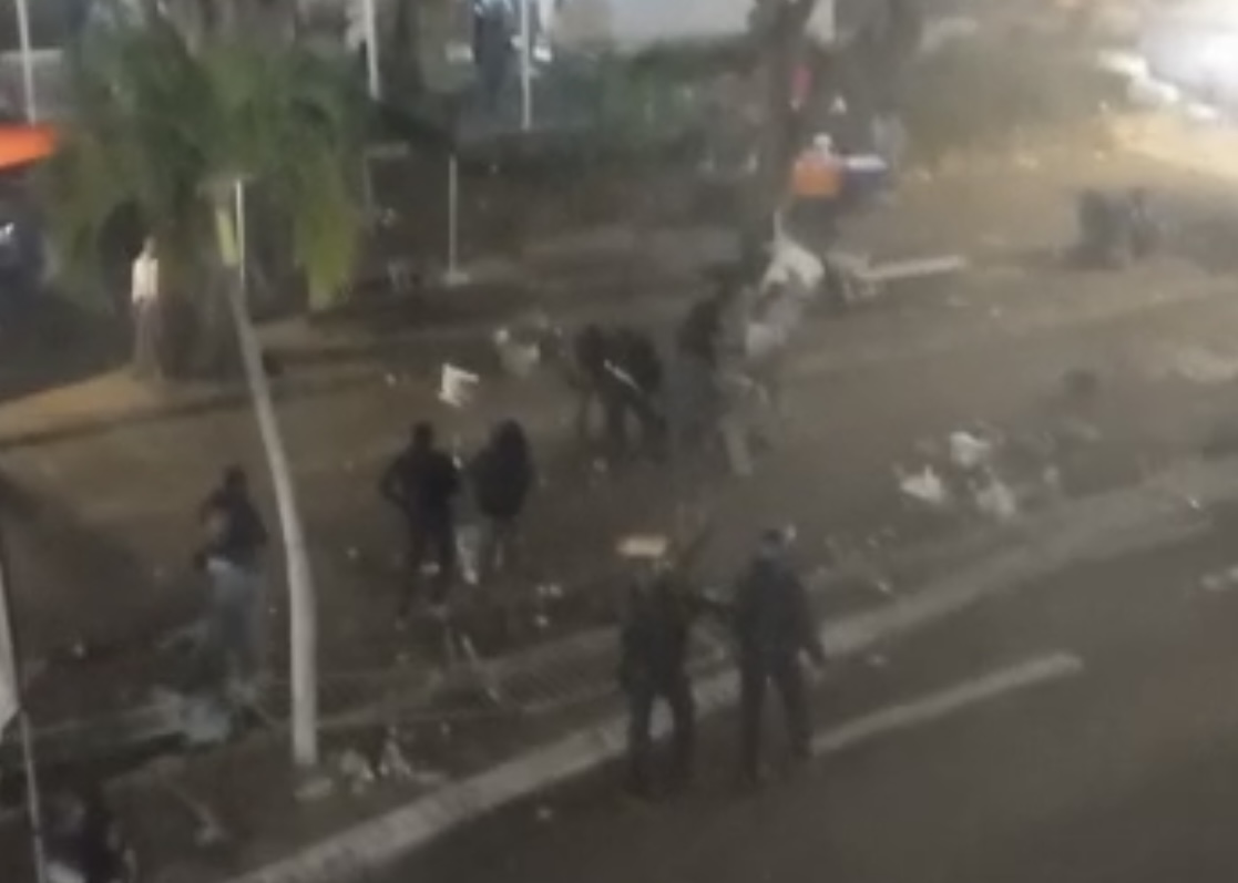     De nouveaux débordements en marge du carnaval, un homme armé a été interpellé 

