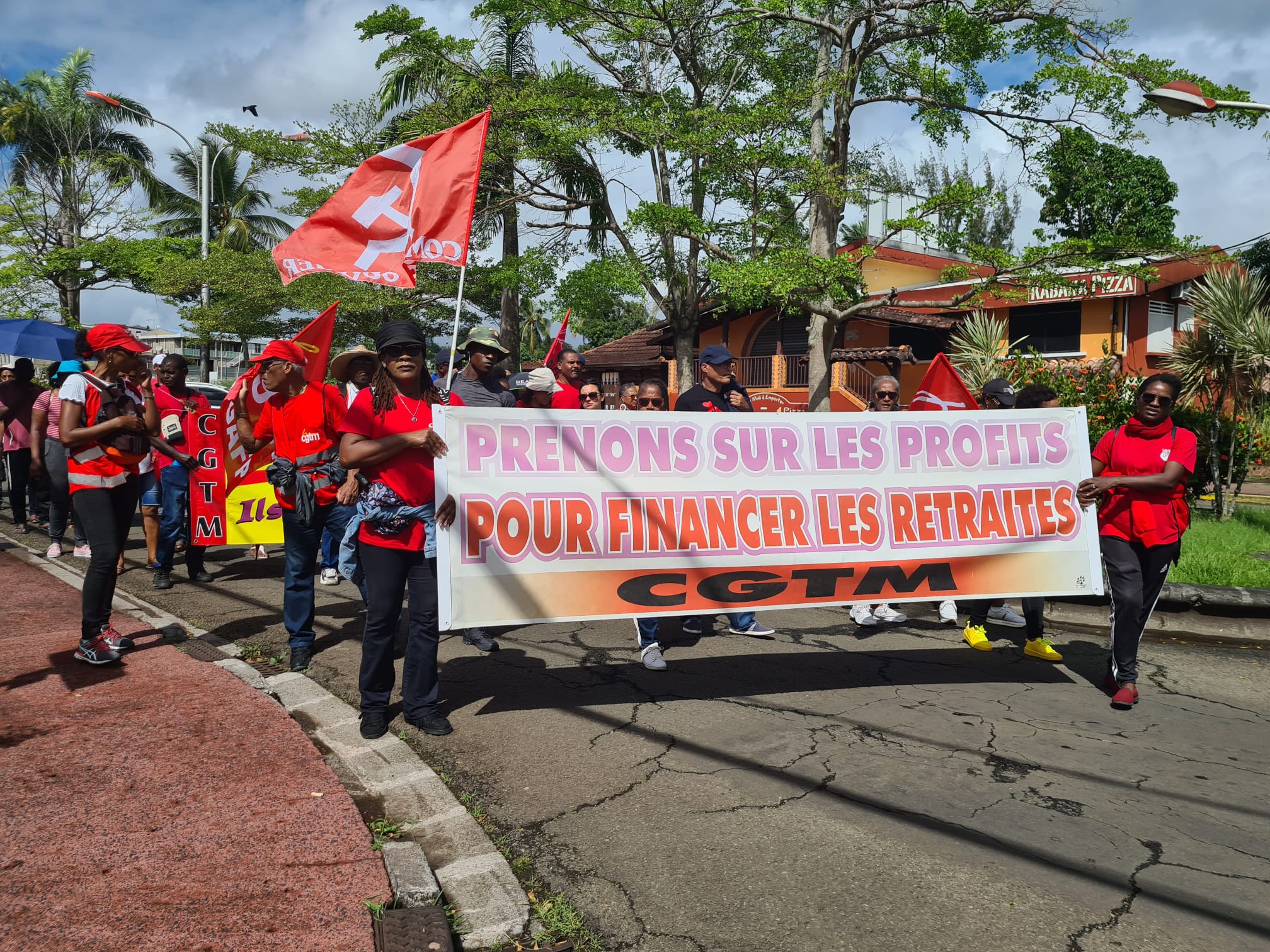    7ème manifestation contre la réforme des retraites : pas de défilé en Martinique 

