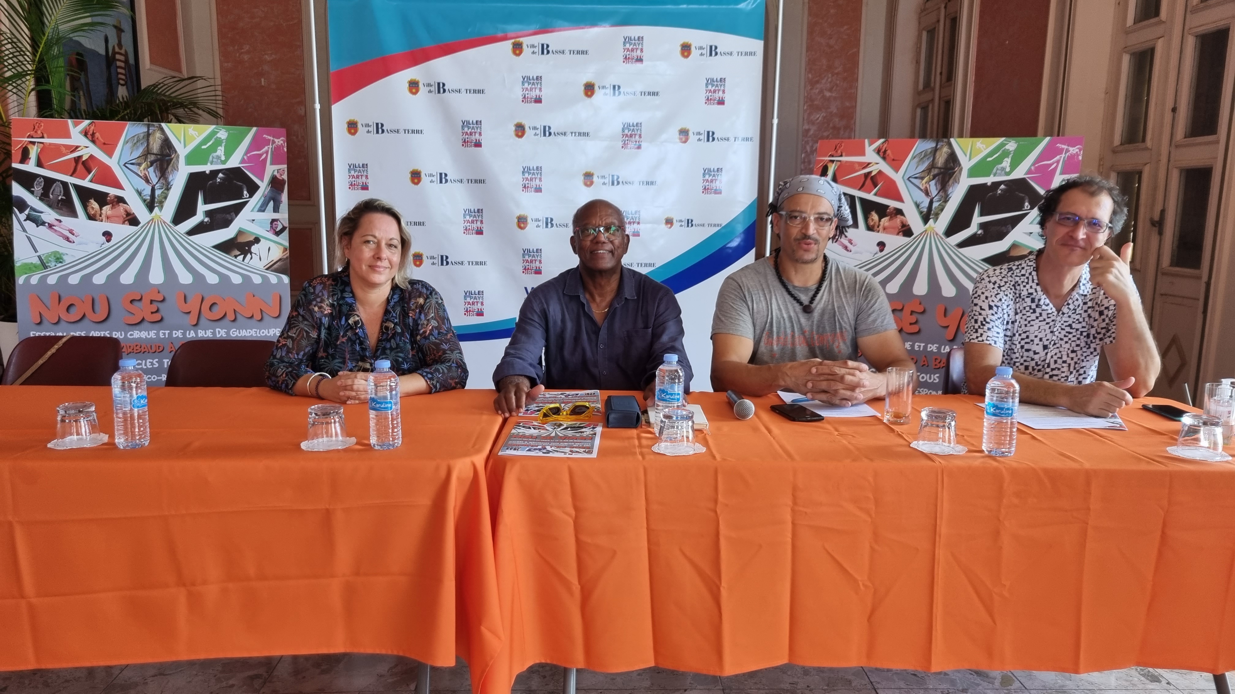     Troisième édition du festival des Arts du Cirque et de la rue de Guadeloupe à Basse-Terre

