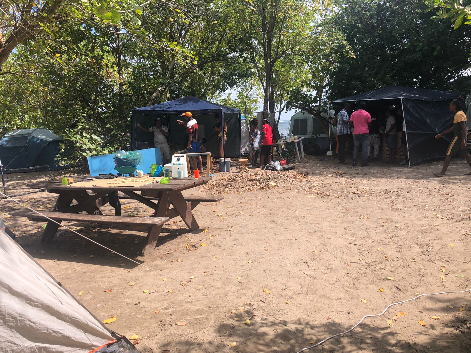     En Martinique, le camping a toujours la cote à Pâques 

