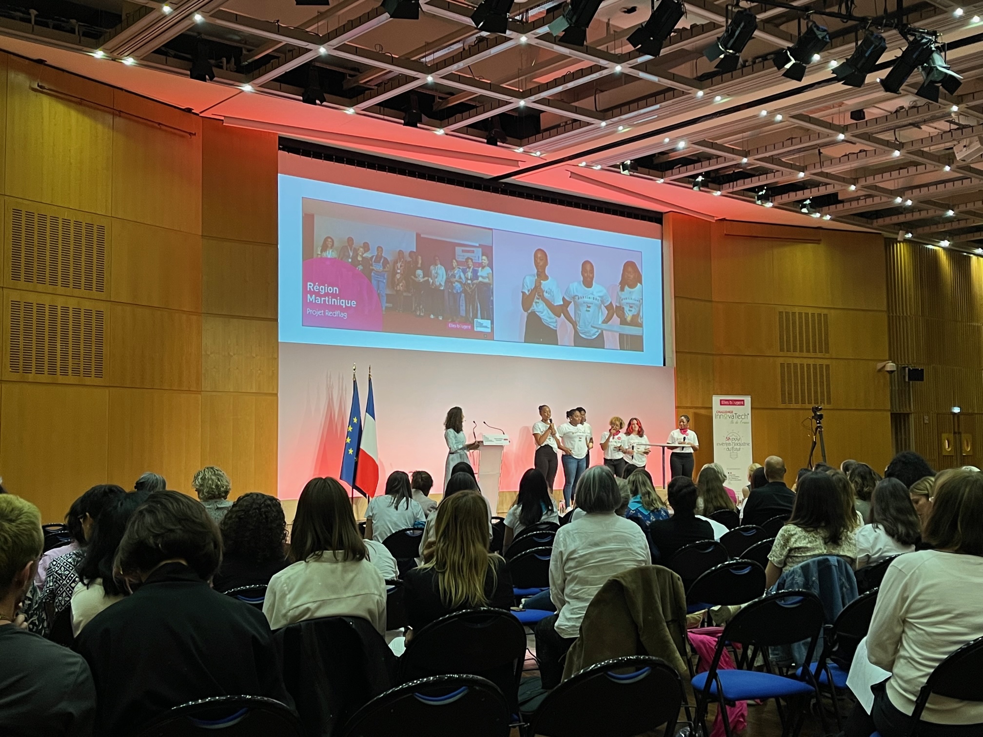     Une application mobile envoie des jeunes Martiniquaises à Paris


