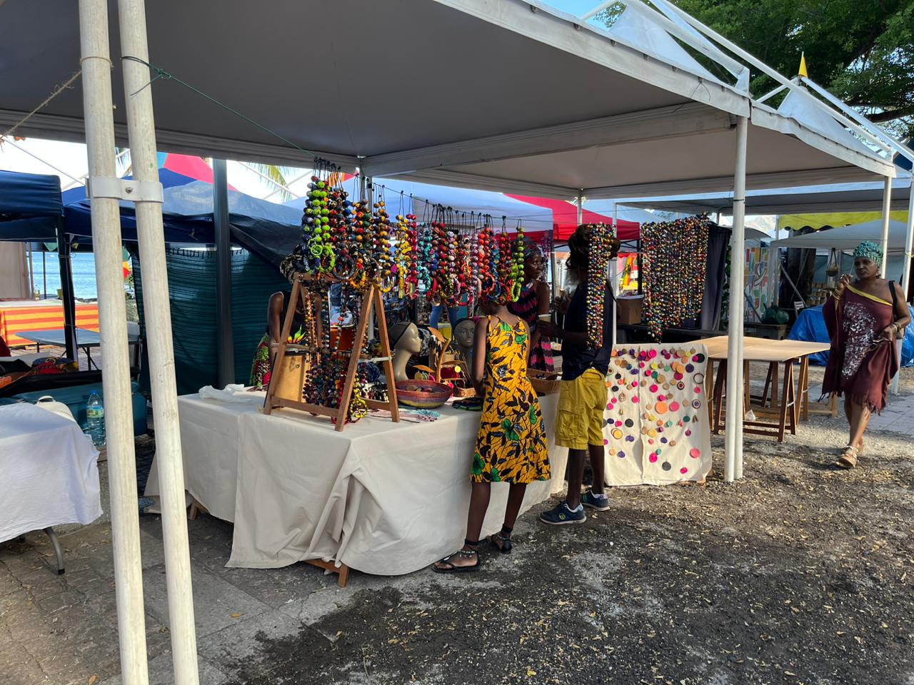     Le marché Rasta de Saint-Pierre est de retour cette année

