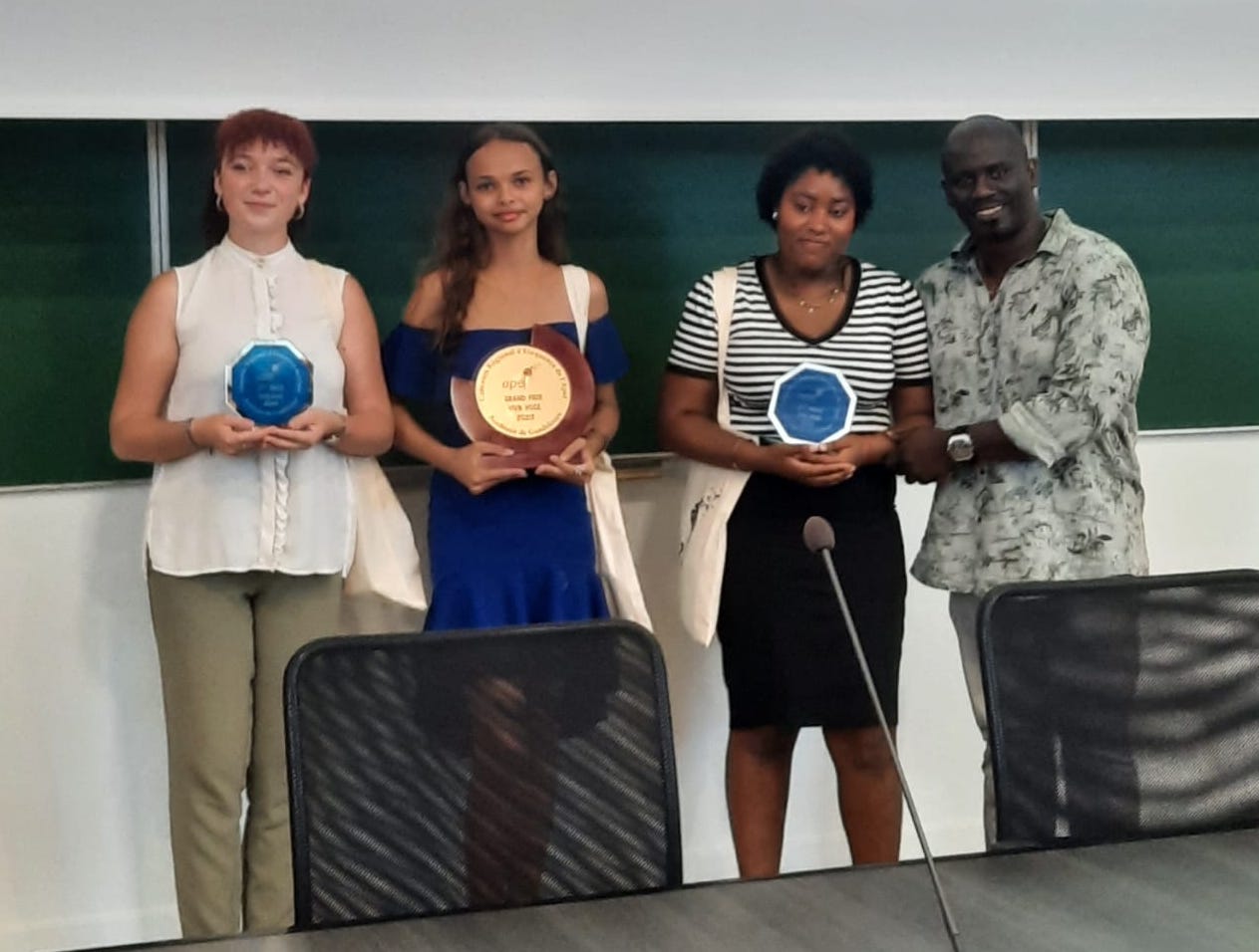     « L'envers du décor » du 1er concours d'éloquence de l'APEL Académie Guadeloupe

