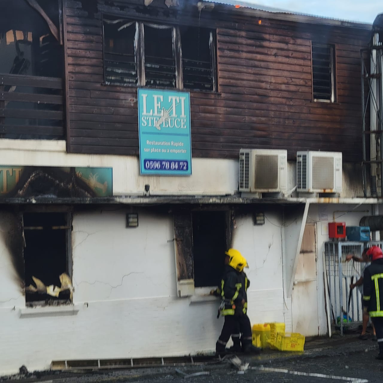 Incendie : « les flammes m&#039;ont enlevé 8 années de travail », le gérant du Ti Sainte-Luce réagit