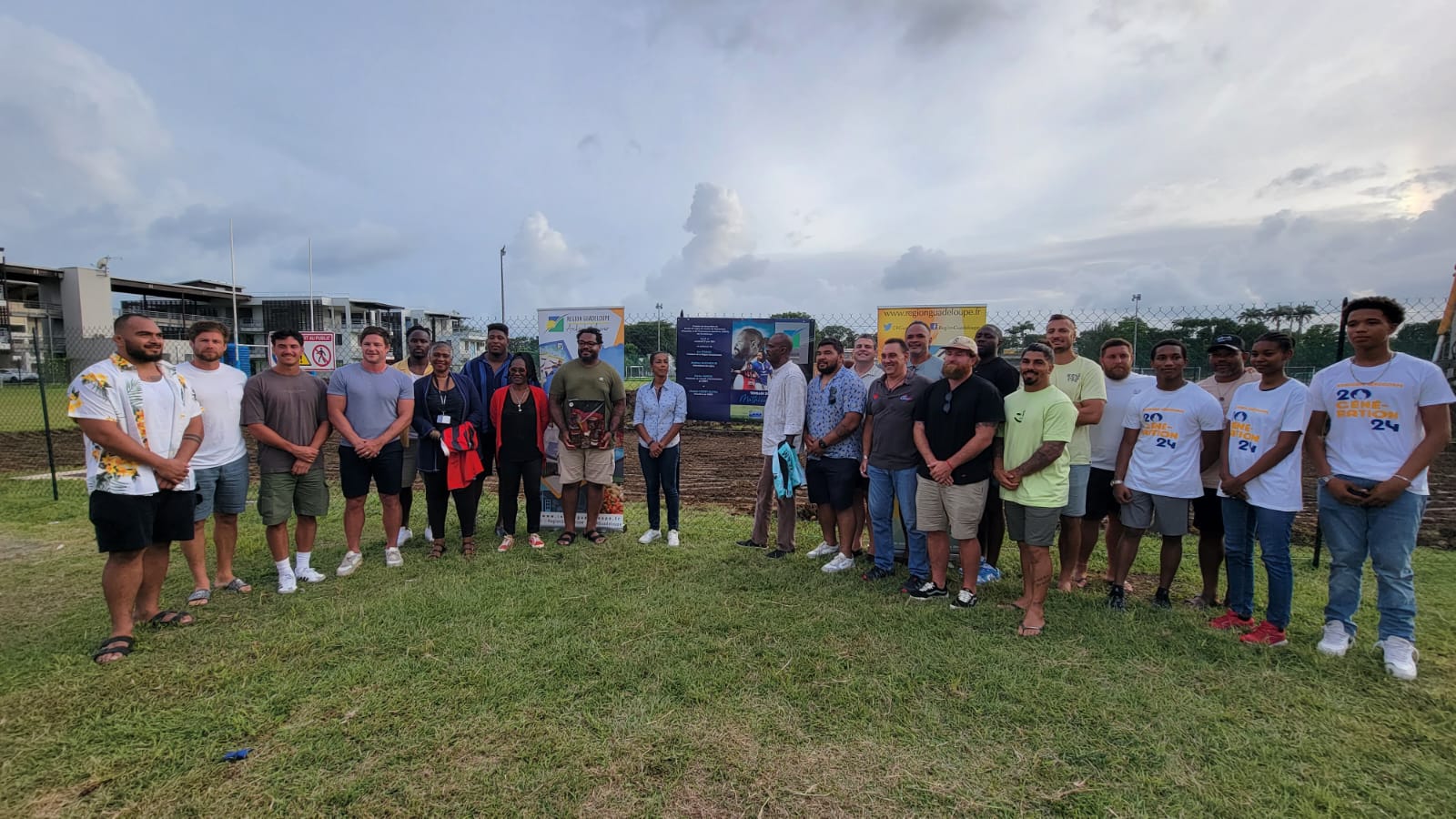     Le terrain de rugby du CREPS-Antilles Guyane baptisé au nom du joueur Mathieu Bastaraud 

