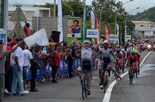     Tour cycliste de Martinique : Benjamin Le Ny remporte l'étape, Eddy Michel Cadet-Marthe, le Tour !


