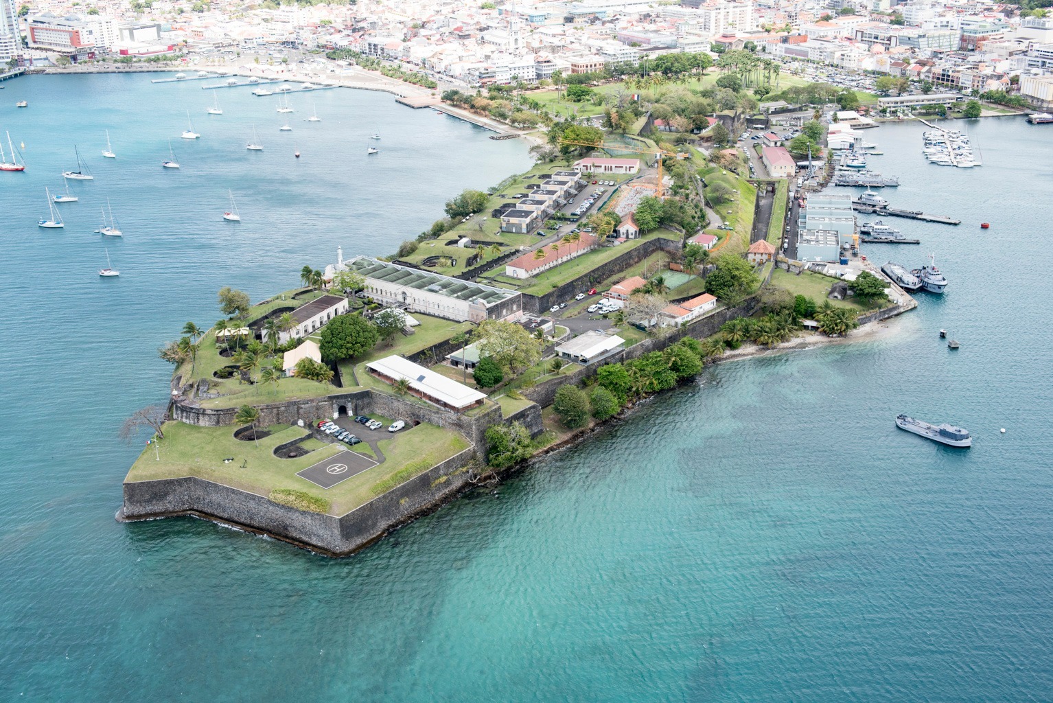     Le Fort Saint-Louis parmi les 14 finalistes du monument préféré des Français

