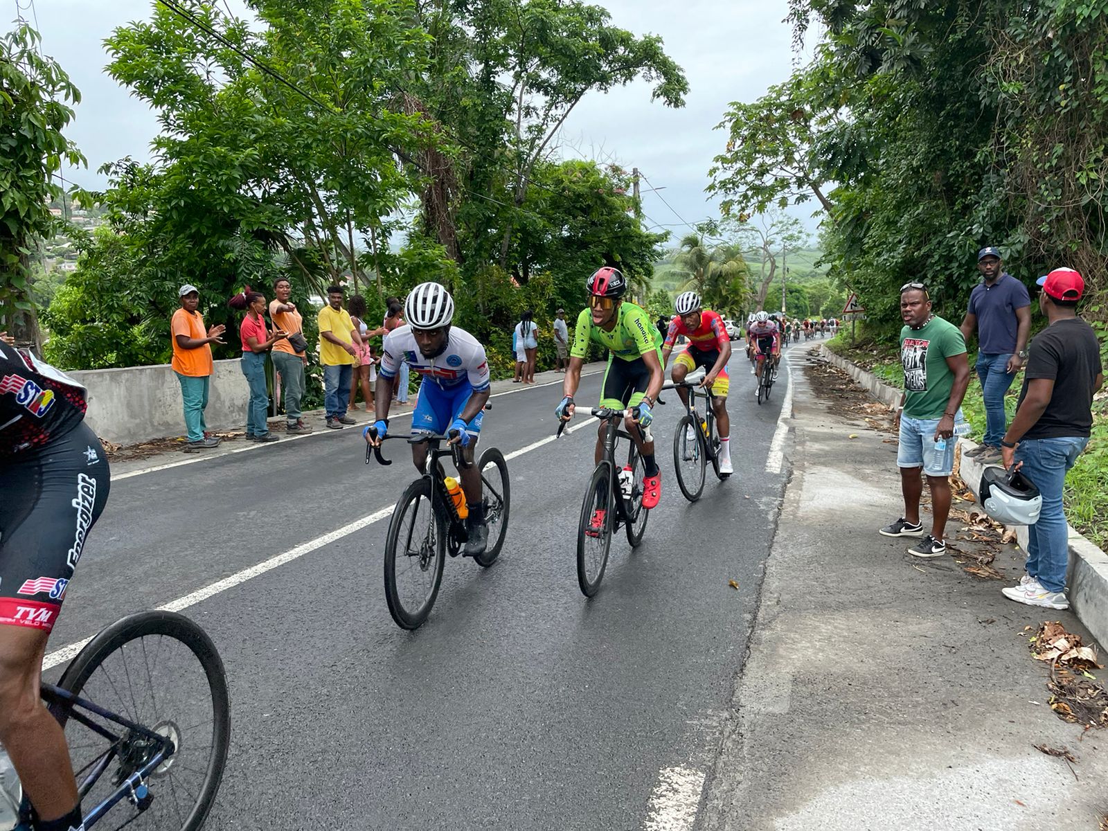     Une 3ème étape plus difficile pour la sélection Guadeloupe sur le Tour de Martinique

