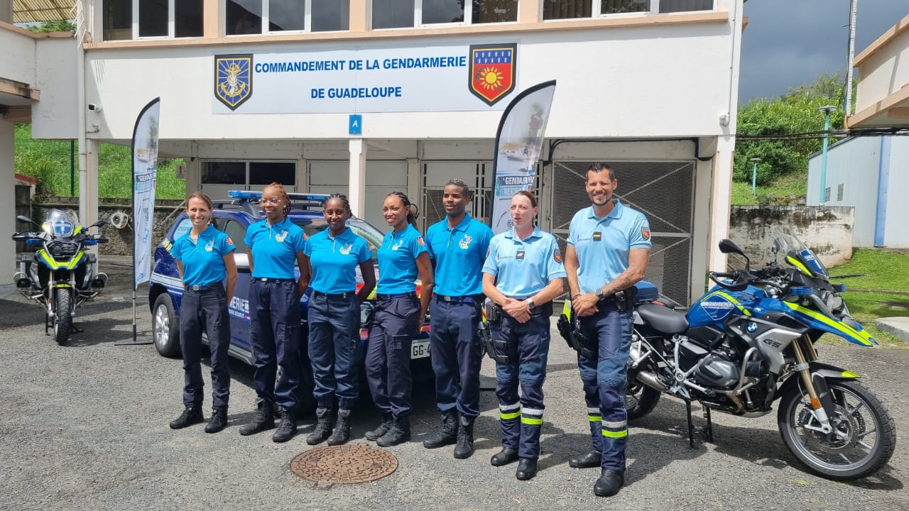     Les gendarmes font aussi leur Tour cycliste de Guadeloupe

