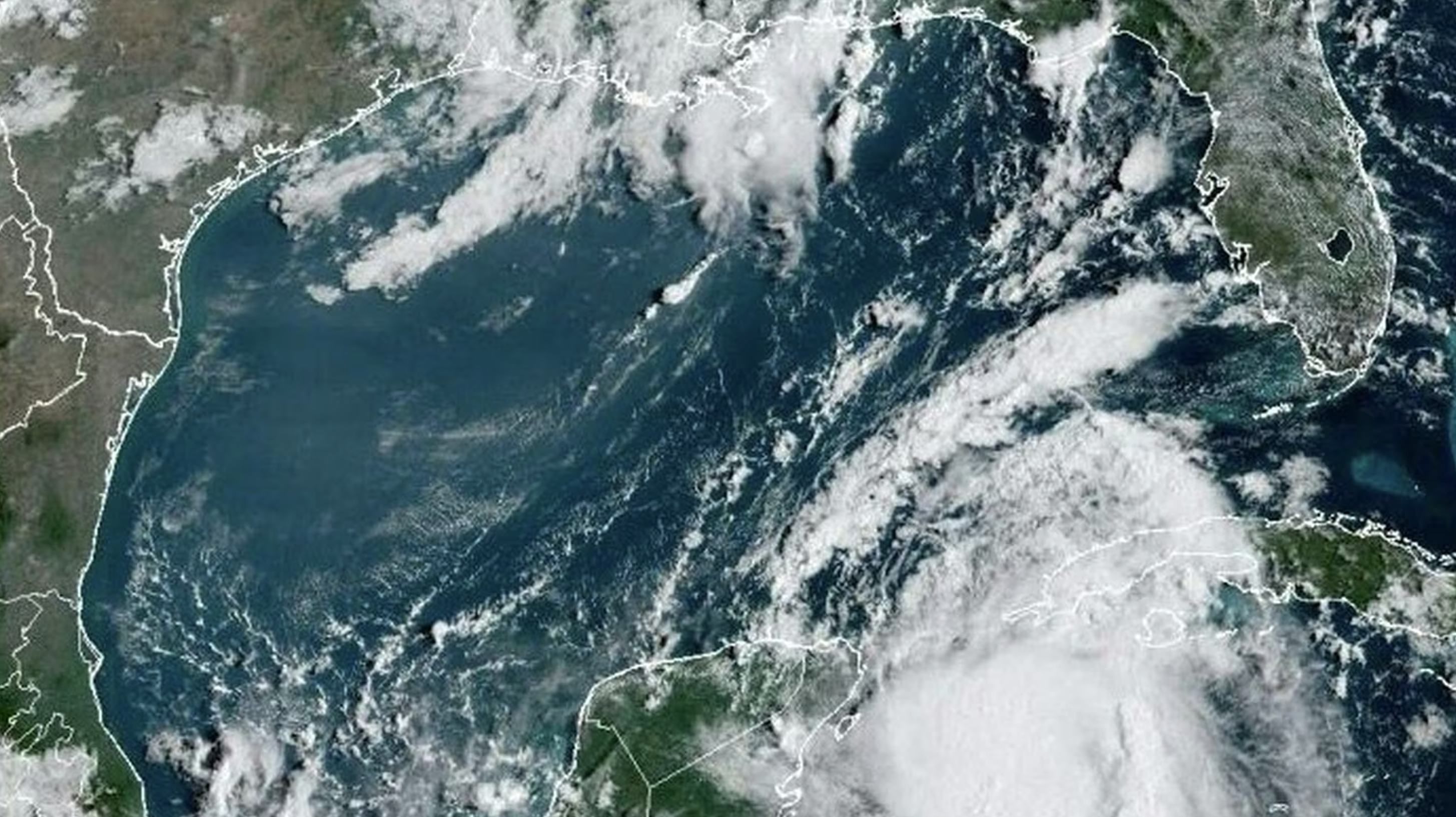     En route vers la Floride, Idalia devient un ouragan potentiellement « extrêmement dangereux »

