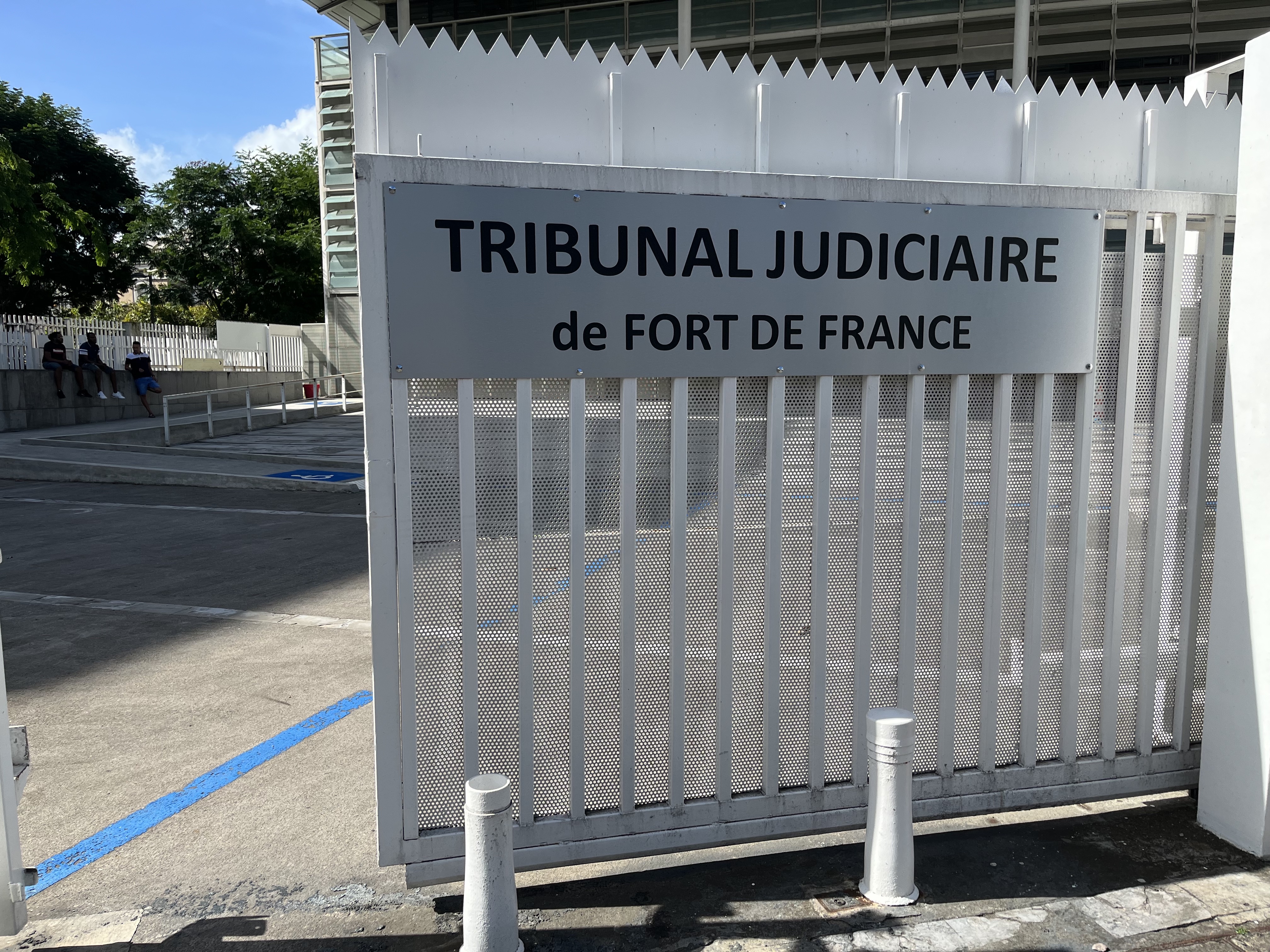     Soupçons de détournements de fonds au CDAD : l’enquête interne qui secoue le palais de Justice de Fort-de-France

